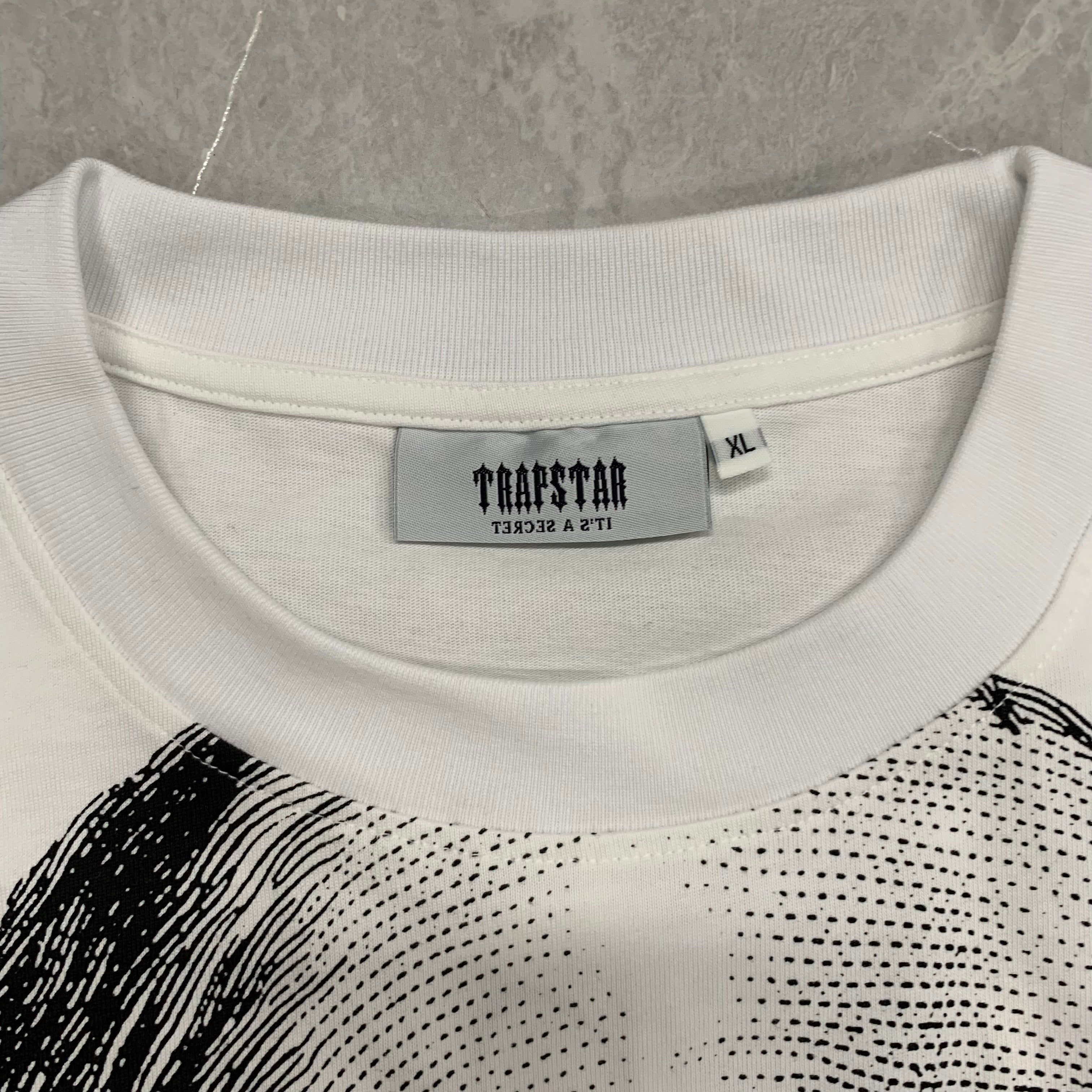 [✅LEGIT] TS30 | TRAPSTAR XCOUGH SYRUP BENJAMIN FRANKLIN TEE-WHITE*(SS25)White T-shirt