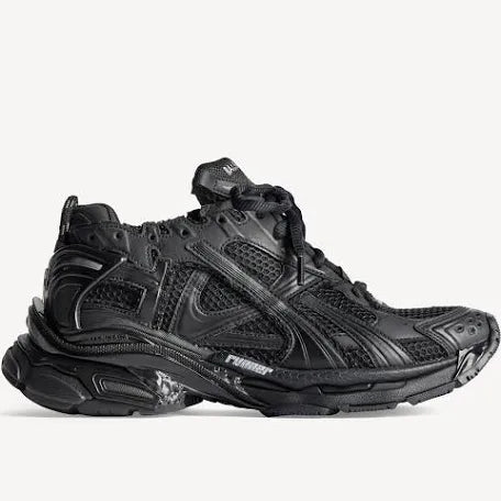 Black Balancega Runner
