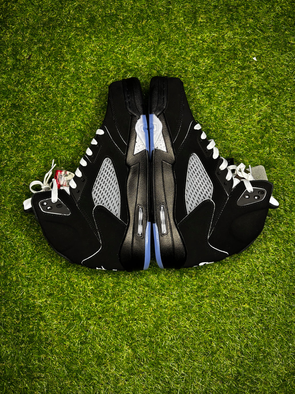 Air Jordan 5 Retro 'Metallic Black Reimagined'